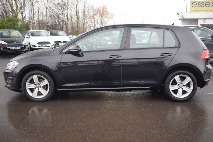 Volkswagen Golf 1.4 TSI BlueMotion Tech Match Edition DSG (s/s) 5dr Auto Hatchback Petrol Black