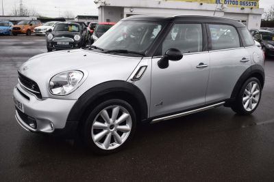 Mini Countryman 2.0 Cooper SD ALL4 5dr Auto SUV Diesel SilverMini Countryman 2.0 Cooper SD ALL4 5dr Auto SUV Diesel Silver at Motor Finance 4u Tunbridge Wells