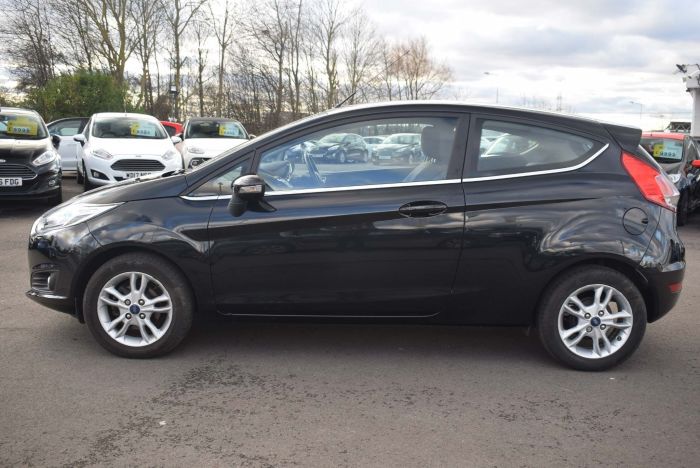 Ford Fiesta 1.0 T Zetec (s/s) 3dr Hatchback Petrol Black