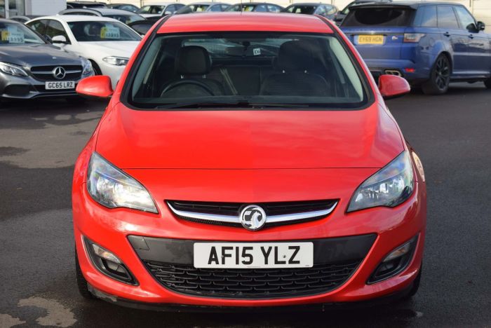 Vauxhall Astra 1.4i Excite 5dr Hatchback Petrol Red