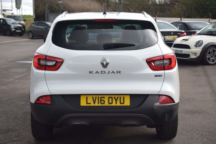 Renault Kadjar 1.5 dCi Signature Nav EDC (s/s) 5dr Auto SUV Diesel White