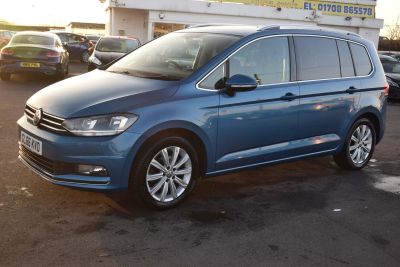 Volkswagen Touran 2.0 TDI BlueMotion Tech SEL (s/s) 5dr MPV Diesel BlueVolkswagen Touran 2.0 TDI BlueMotion Tech SEL (s/s) 5dr MPV Diesel Blue at Motor Finance 4u Tunbridge Wells