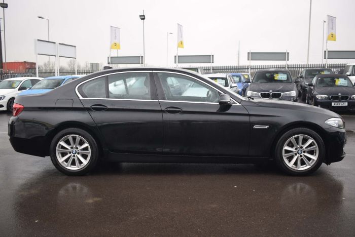 BMW 5 Series 2.0 520d SE 4dr Auto Saloon Diesel Black