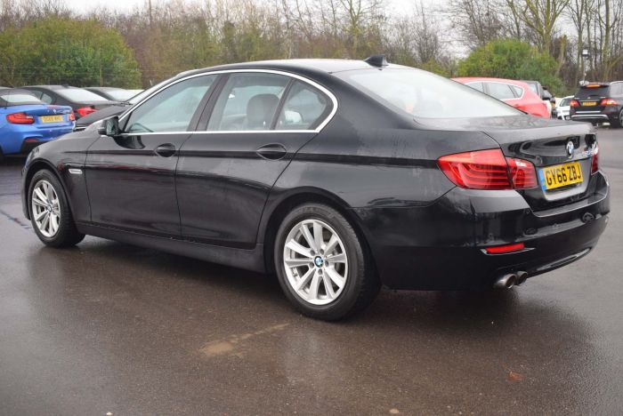 BMW 5 Series 2.0 520d SE 4dr Auto Saloon Diesel Black