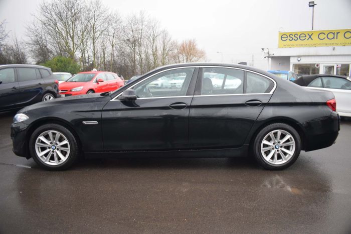 BMW 5 Series 2.0 520d SE 4dr Auto Saloon Diesel Black