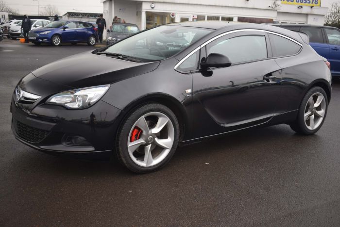 Vauxhall Astra GTC 1.4i Turbo SRi (s/s) 3dr Coupe Petrol Black