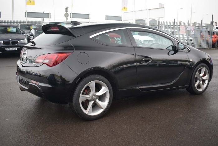 Vauxhall Astra GTC 1.4i Turbo SRi (s/s) 3dr Coupe Petrol Black