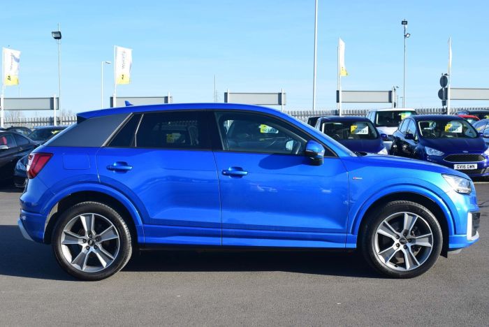 Audi Q2 1.6 TDI S line (s/s) 5dr SUV Diesel Blue