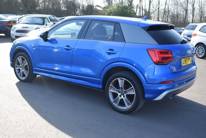 Audi Q2 1.6 TDI S line (s/s) 5dr SUV Diesel Blue