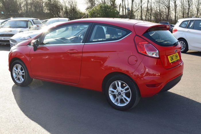 Ford Fiesta 1.25 Zetec 3dr Hatchback Petrol Red