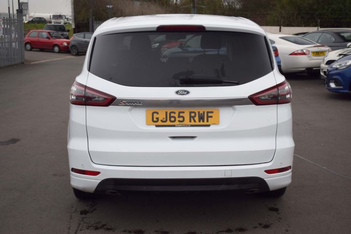 Ford S-MAX 2.0 TDCi Titanium (s/s) 5dr MPV Diesel White