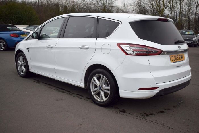 Ford S-MAX 2.0 TDCi Titanium (s/s) 5dr MPV Diesel White