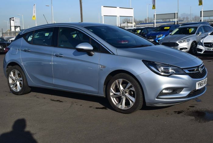 Vauxhall Astra 1.4i Turbo SRi 5dr Hatchback Petrol Silver