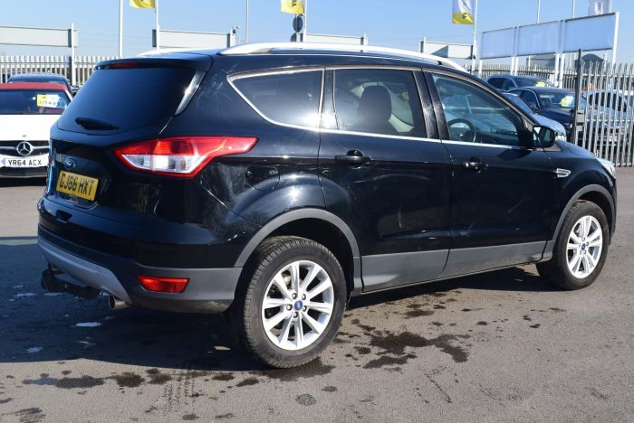 Ford Kuga 2.0 TDCi Titanium Powershift AWD 5dr Auto SUV Diesel Black