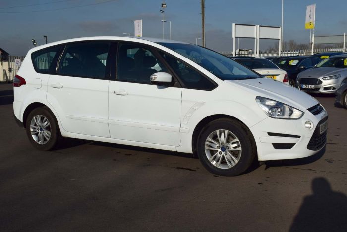 Ford S-MAX 1.6 TDCi Zetec (s/s) 5dr MPV Diesel White