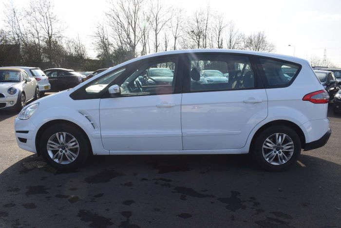 Ford S-MAX 1.6 TDCi Zetec (s/s) 5dr MPV Diesel White