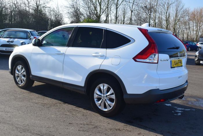 Honda CR-V 2.0 i-VTEC SE-T 4x4 5dr (SD Navi) Auto SUV Petrol White