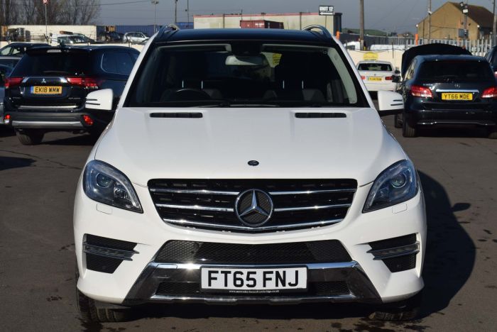 Mercedes-Benz M Class 3.0 ML350 CDI BlueTEC AMG Line (Premium Plus) 7G-Tronic Plus 4MATIC 5dr Au SUV Diesel White