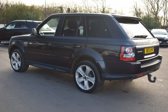 Land Rover Range Rover Sport 3.0 SD V6 HSE Black Edition 4X4 (s/s) 5dr Auto SUV Diesel Grey