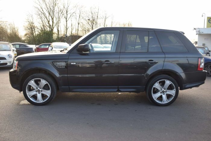 Land Rover Range Rover Sport 3.0 SD V6 HSE Black Edition 4X4 (s/s) 5dr Auto SUV Diesel Grey