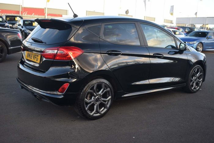 Ford Fiesta 1.0T EcoBoost ST-Line X (s/s) 5dr Hatchback Petrol Black