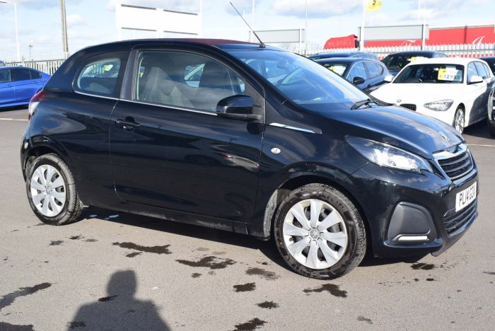 Peugeot 108 1.0 VTi Active Top! 3dr EU5 Convertible Petrol Black