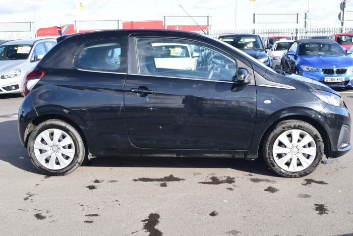 Peugeot 108 1.0 VTi Active Top! 3dr EU5 Convertible Petrol Black