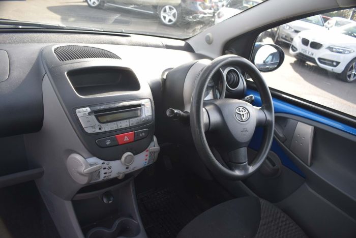 Toyota Aygo 1.0 VVT-i Blue Blue Multimode 5dr Auto Hatchback Petrol Blue