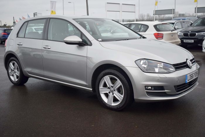 Volkswagen Golf 1.4 TSI BlueMotion Tech Match Edition DSG (s/s) 5dr Auto Hatchback Petrol Silver