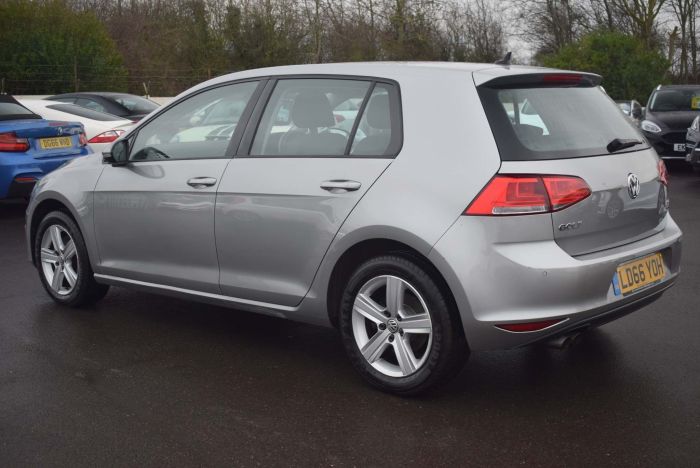 Volkswagen Golf 1.4 TSI BlueMotion Tech Match Edition DSG (s/s) 5dr Auto Hatchback Petrol Silver