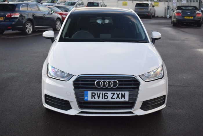 Audi A1 1.0 TFSI SE Sportback (s/s) 5dr Hatchback Petrol White