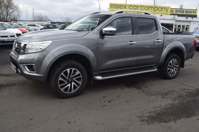 Nissan Navara 2.3 dCi Tekna Double Cab Pickup 4WD (s/s) 4dr Pickup Diesel GreyNissan Navara 2.3 dCi Tekna Double Cab Pickup 4WD (s/s) 4dr Pickup Diesel Grey at Motor Finance 4u Tunbridge Wells