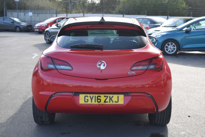 Vauxhall Astra GTC 1.6 CDTi ecoFLEX Limited Edition (s/s) 3dr Coupe Diesel Red