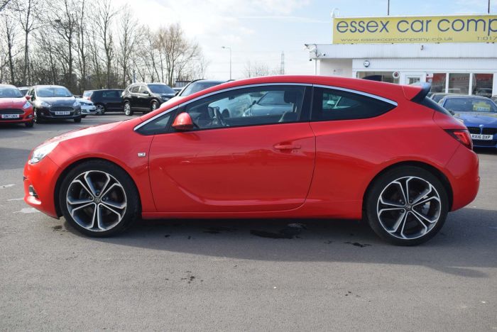 Vauxhall Astra GTC 1.6 CDTi ecoFLEX Limited Edition (s/s) 3dr Coupe Diesel Red