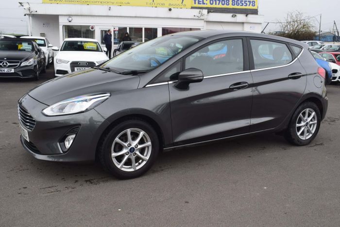 Ford Fiesta 1.0T EcoBoost Zetec Auto (s/s) 5dr Hatchback Petrol Grey