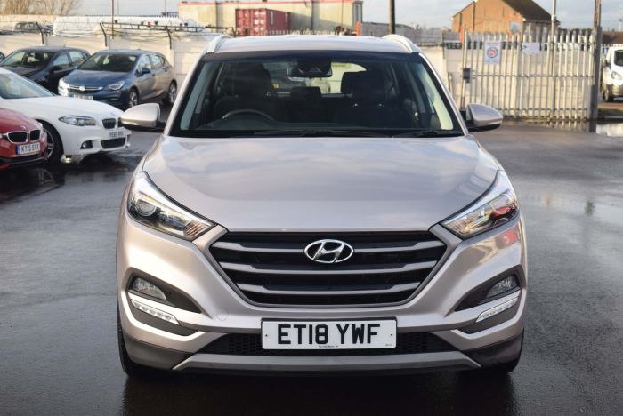 Hyundai Tucson 1.7 CRDi Blue Drive SE DCT (s/s) 5dr Auto SUV Diesel Beige