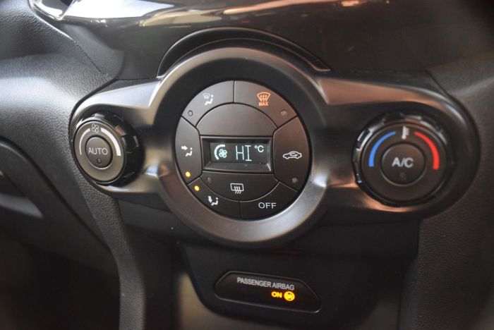 Ford Ecosport 1.5 Ti-VCT Titanium Powershift 5dr Auto SUV Petrol