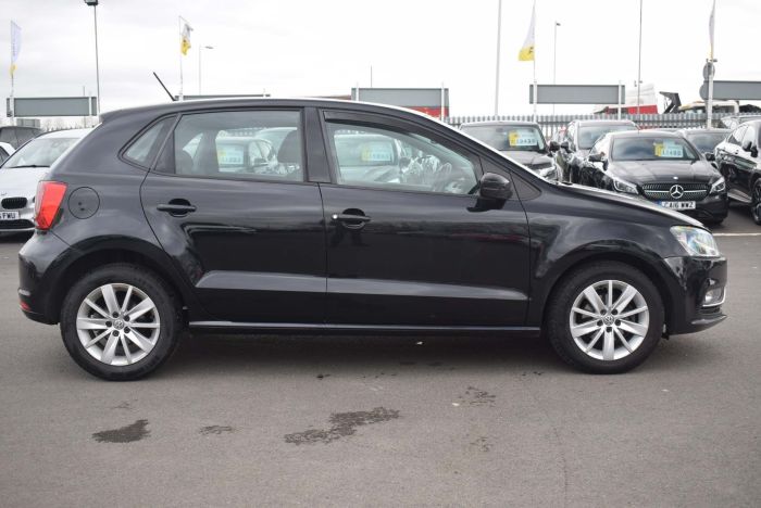 Volkswagen Polo 1.2 TSI BlueMotion Tech SE (s/s) 5dr Hatchback Petrol Black