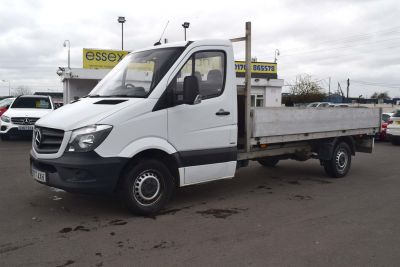 Mercedes-Benz Sprinter 2.1 CDI 314 Dropside Truck 2dr (EU6, LWB) Chassis Cab Diesel WhiteMercedes-Benz Sprinter 2.1 CDI 314 Dropside Truck 2dr (EU6, LWB) Chassis Cab Diesel White at Motor Finance 4u Tunbridge Wells