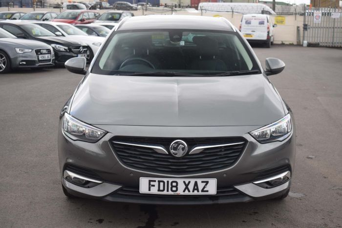 Vauxhall Insignia 2.0 Turbo D BlueInjection SRi Nav Sports Tourer Auto (s/s) 5dr Estate Diesel Grey