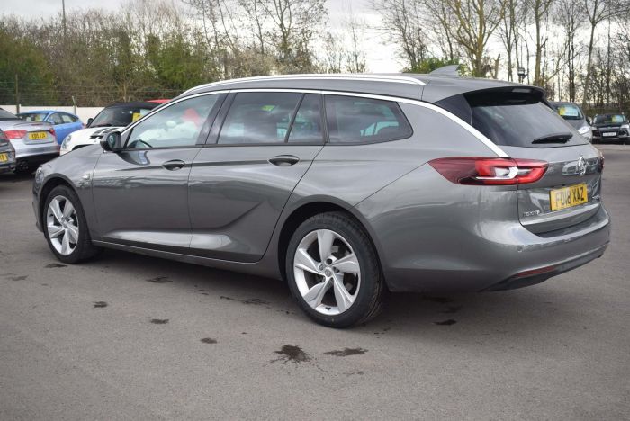 Vauxhall Insignia 2.0 Turbo D BlueInjection SRi Nav Sports Tourer Auto (s/s) 5dr Estate Diesel Grey