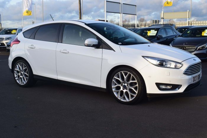 Ford Focus 1.5 TDCi Titanium X Powershift (s/s) 5dr Auto Hatchback Diesel White