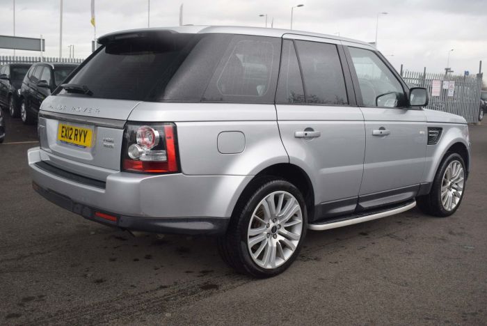 Land Rover Range Rover Sport 3.0 SD V6 HSE (Luxury Pack) 4X4 5dr Auto SUV Diesel Silver