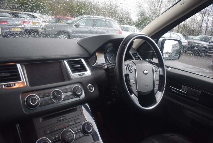 Land Rover Range Rover Sport 3.0 SD V6 HSE (Luxury Pack) 4X4 5dr Auto SUV Diesel Silver