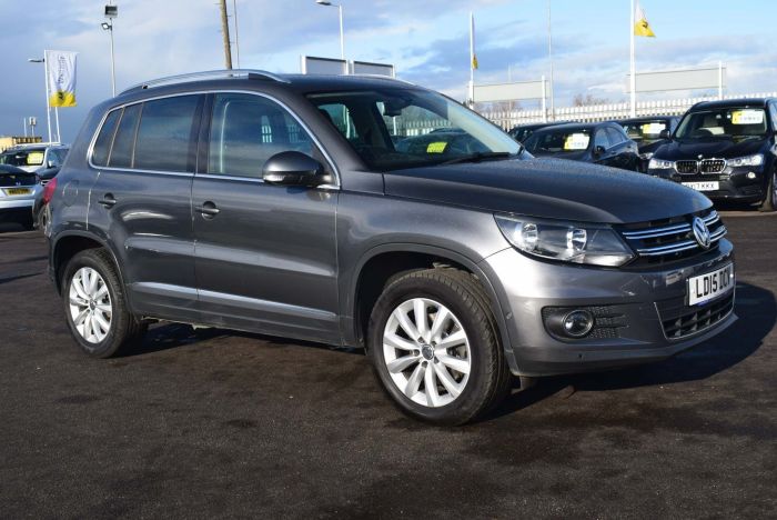 Volkswagen Tiguan 2.0 TDI BlueMotion Tech Match DSG 4MOTION (s/s) 5dr Auto SUV Diesel Grey