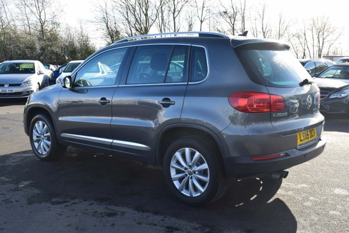 Volkswagen Tiguan 2.0 TDI BlueMotion Tech Match DSG 4MOTION (s/s) 5dr Auto SUV Diesel Grey