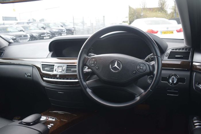 Mercedes-Benz S Class 3.0 S350 CDI BlueTEC L 7G-Tronic Plus 4dr Auto Limousine Diesel Silver