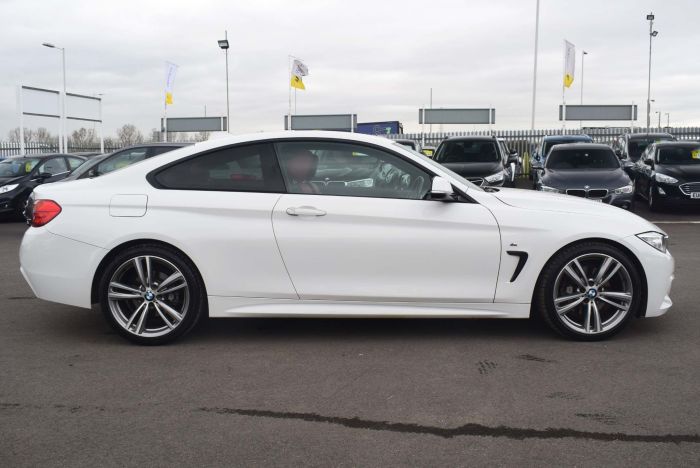 BMW 4 Series 2.0 428i M Sport 2dr Auto Coupe Petrol White