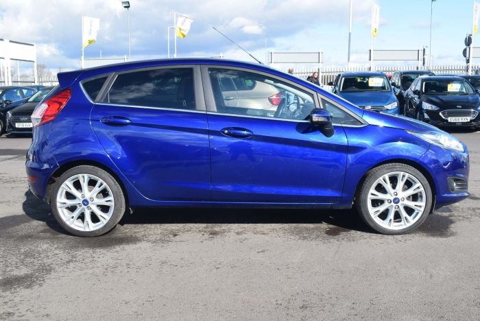 Ford Fiesta 1.5 TDCi Titanium X 5dr Hatchback Diesel Blue