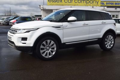 Land Rover Range Rover Evoque 2.2 SD4 Prestige Lux AWD 5dr Auto SUV Diesel WhiteLand Rover Range Rover Evoque 2.2 SD4 Prestige Lux AWD 5dr Auto SUV Diesel White at Motor Finance 4u Tunbridge Wells